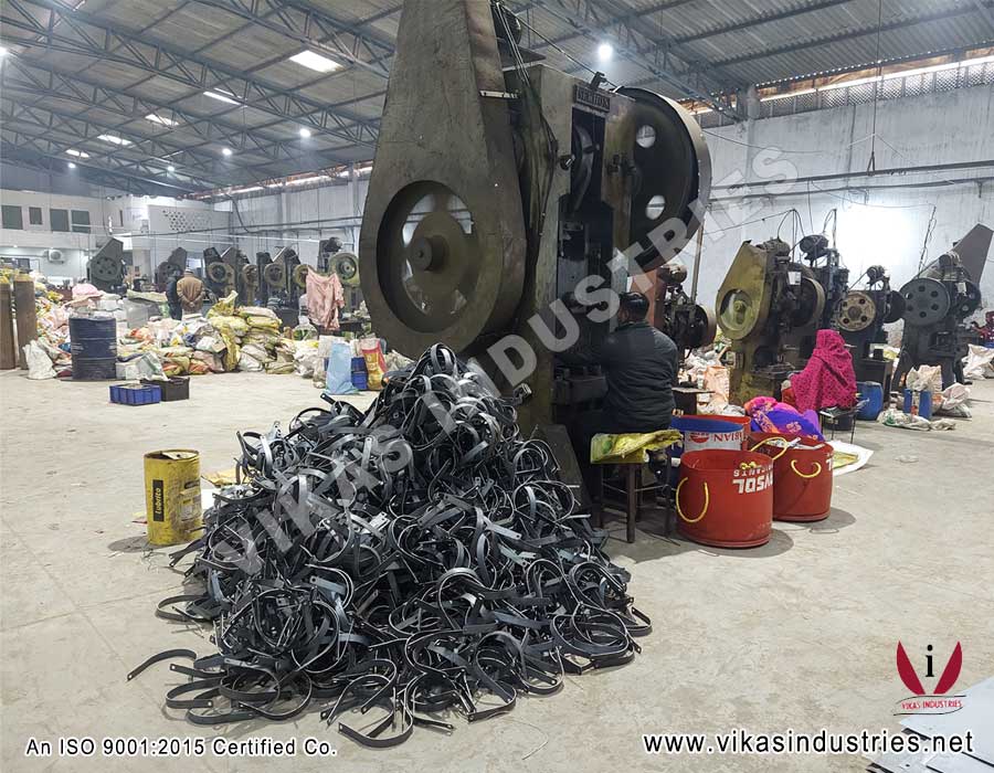 Pipe Clamps Manufacturing Facilities India Hanger Clamps Exporters India Infrastructure